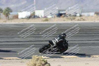 media/Dec-07-2025-CVMA (Sun) [[3e7d2de5dc]]/Race 5-Formula UL-CVMA Hooligans-American Thunder/